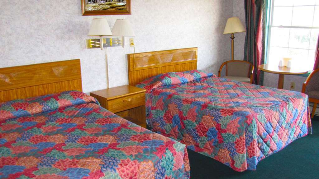 The Budget Inn Palatino Bridge Room photo